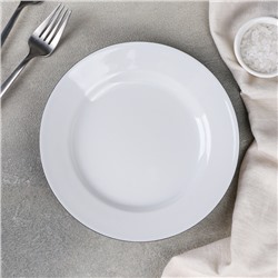 Тарелка фарфоровая «Палитра», d=20 см, белая