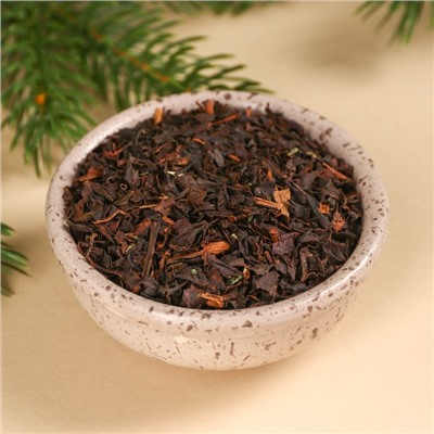 Чай чёрный «Уютной зимы» вкус: яблочный штрудель, в коробке-ёлке, 100 г.