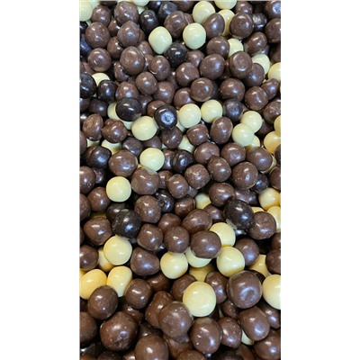 Жевательное драже в шоколаде микс вкусов(тирамису,марцепан,липовый цвет,мохито,сливочный Ириш) 500гр